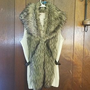 Fur vest
